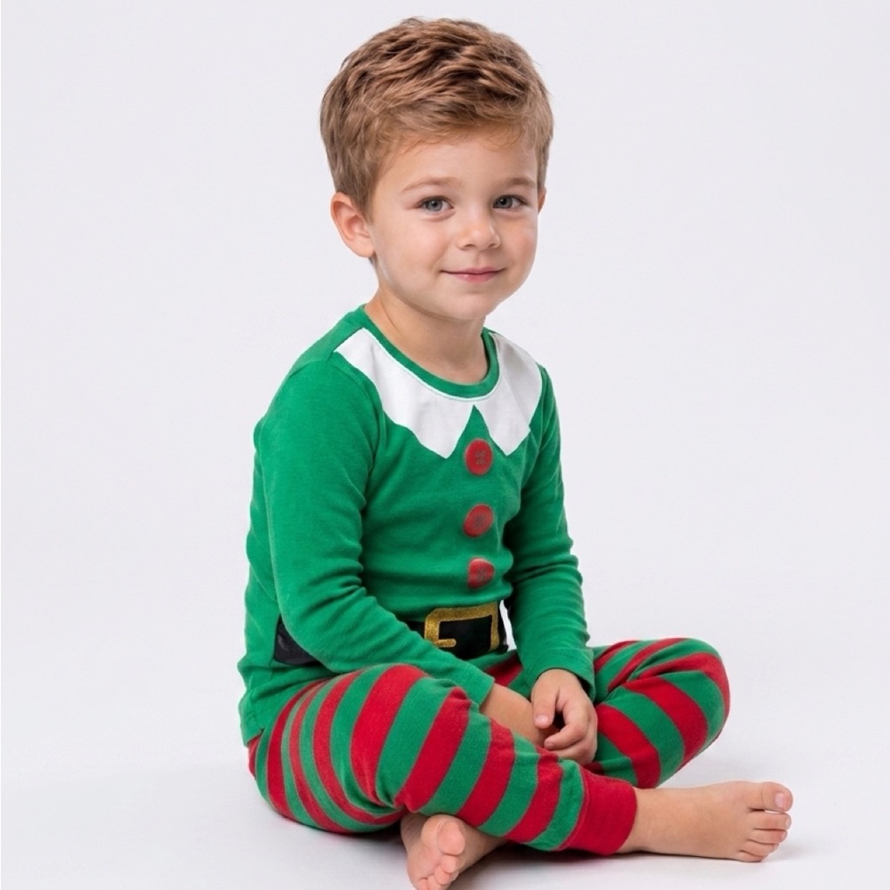 Crazy 8 Kids Elf 2-piece pajama set